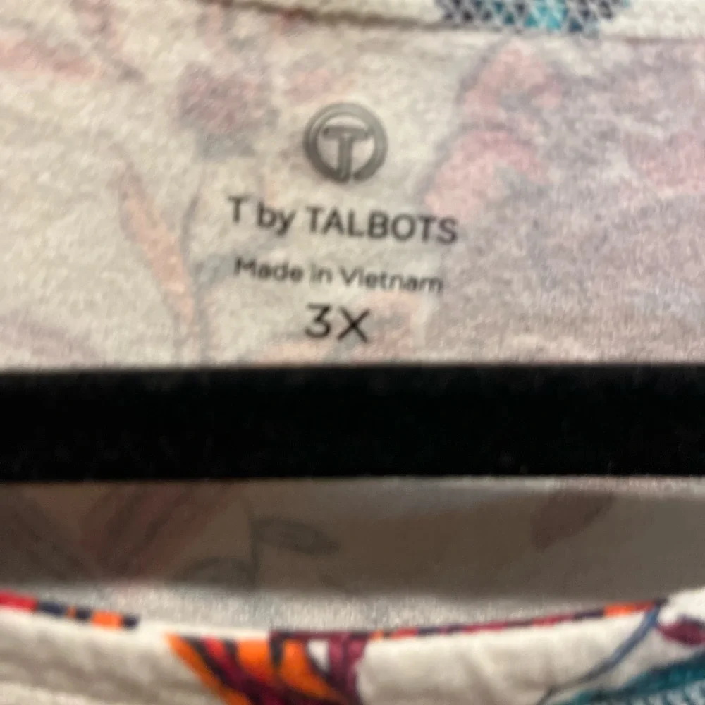341. WOMENS TALBOTS 3X DETAIL TOP - Picture 3 of 6